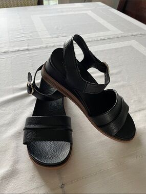 Charles & Keith Black Leather Flat Sandals with Buckle